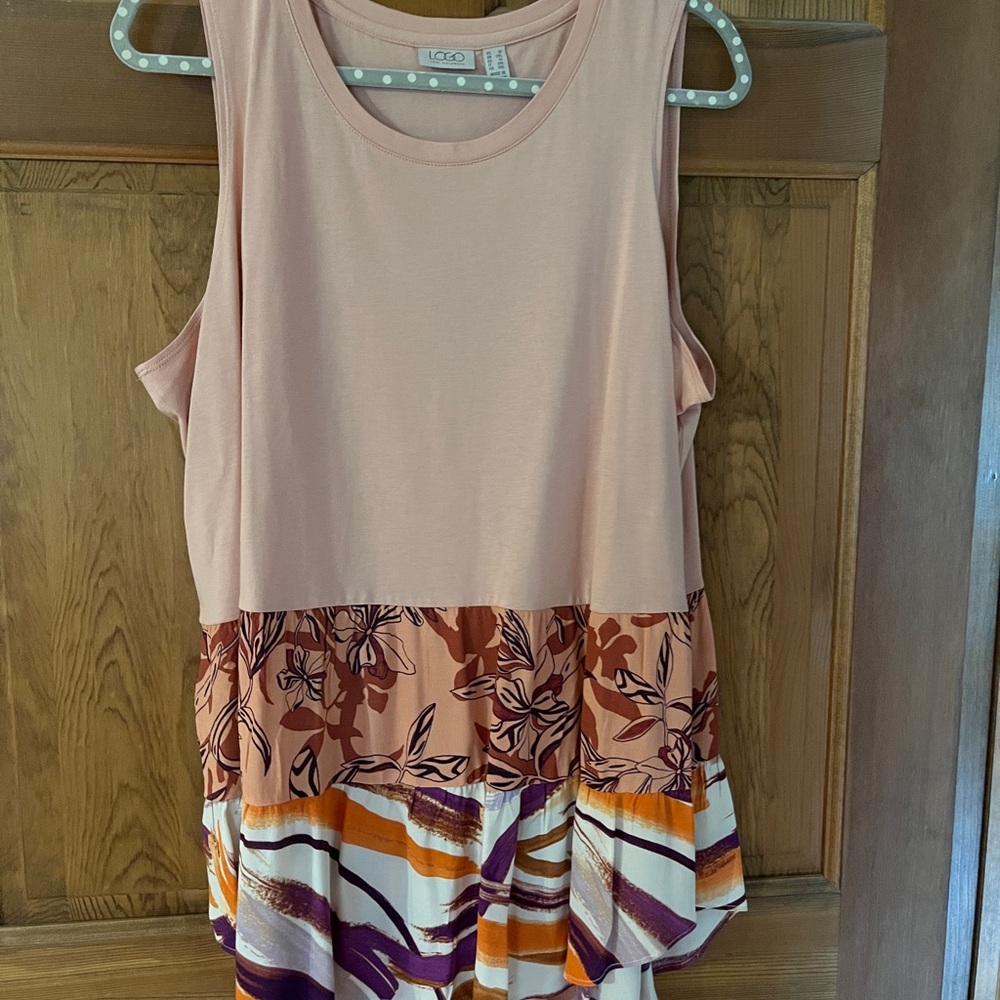 NWOT LOGO by Lori Goldstein Cotton Modal Tiered Tank Top Size 1X Peach Floral